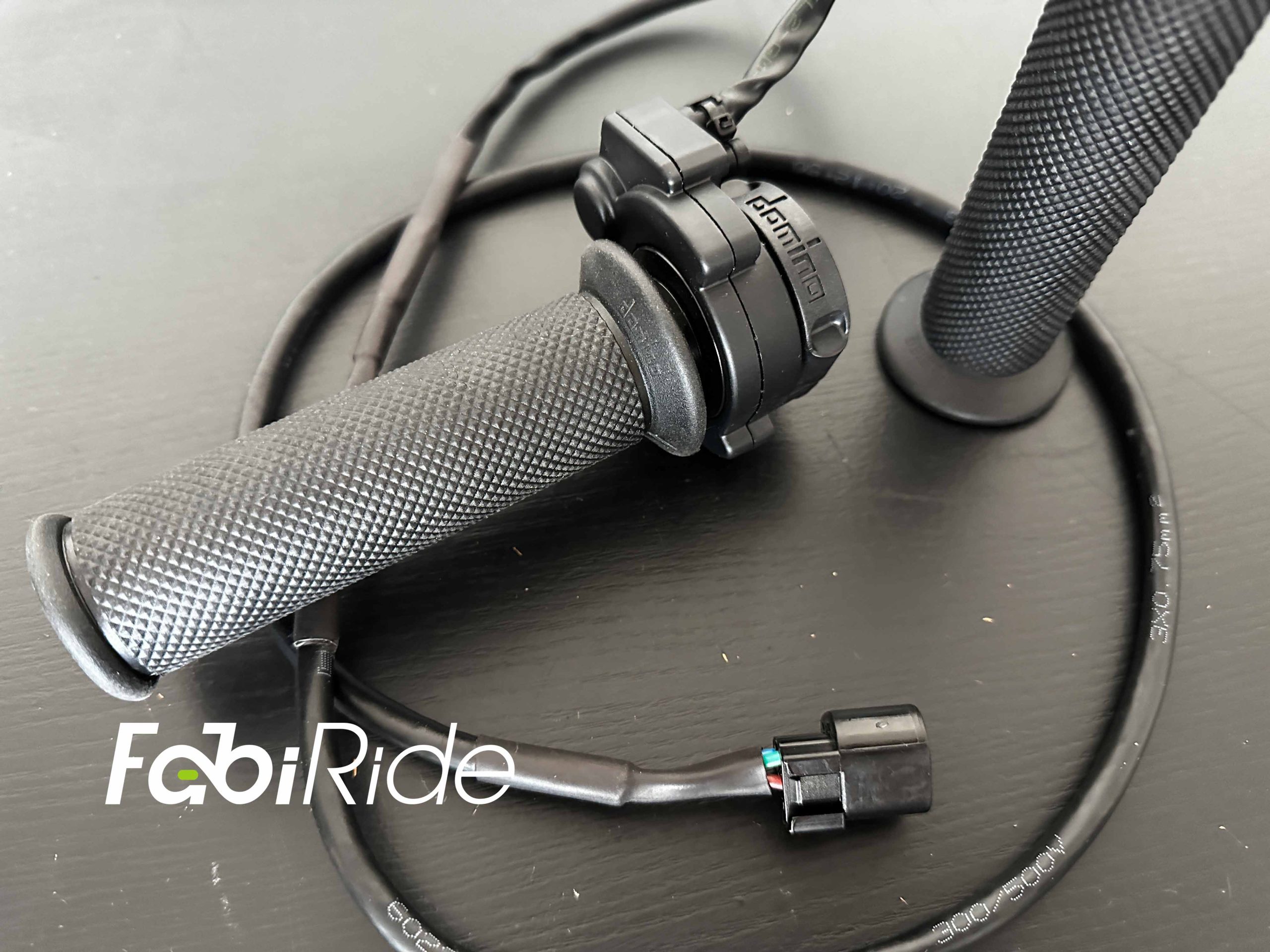 Domino throttle Sur-ron - Talaria - Bafang - Higo 3pin - Image 3